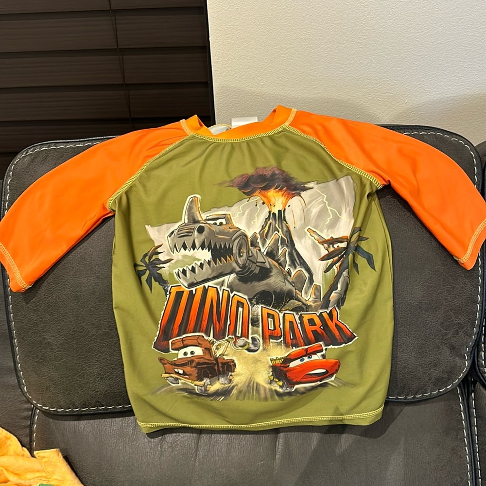 Disney cars rashguard